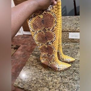 Size 7 1/2 wore one time